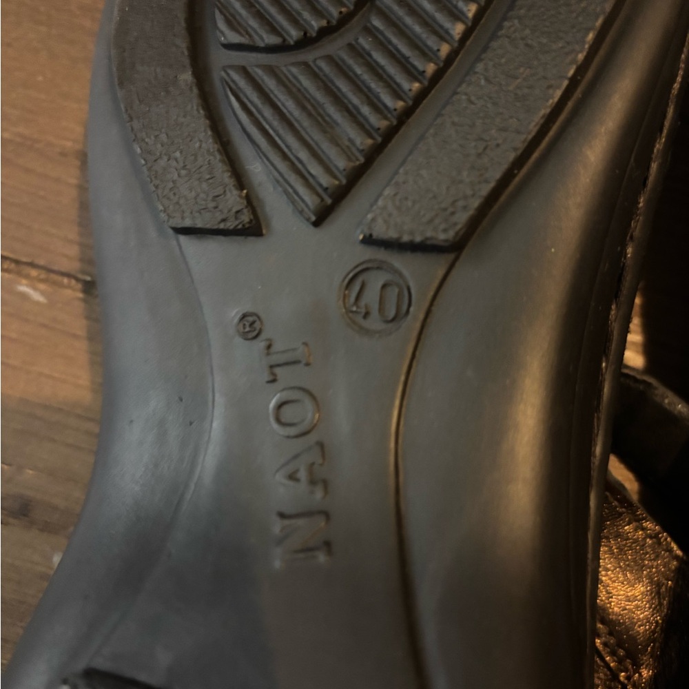 Metallic Brown Sandals - Picture 7 of 7